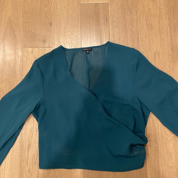 Women’s Blouse - Picture 1 of 5